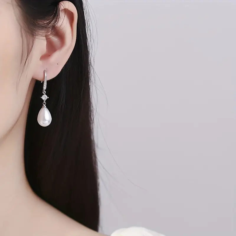 Elegant Long Drop Faux Freshwater Pearl Earrings.