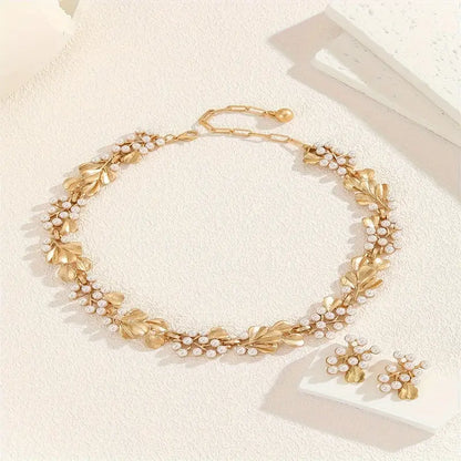 [Everyday Elegance] Elegant Boho-Chic Faux Pearl & Golden Leaf Jewelry Set.