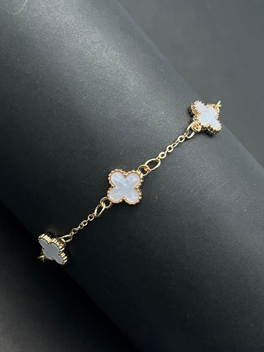 Beautiful Fancy Dual sided Flower Design Gold Plated Bracelet for Women